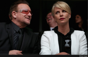 Bono e Charlize Theron 