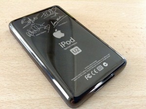 iPod U2 edition back